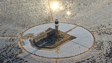 Nhà máy năng lượng mặt trời lớn nhất thế giới